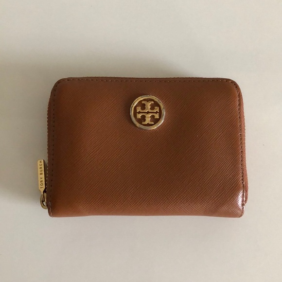 Tory Burch Handbags - Tory Burch Robinson Coin Case